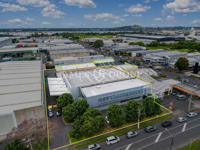 Industrial HQ - 2,690m² Warehouse | Onehunga