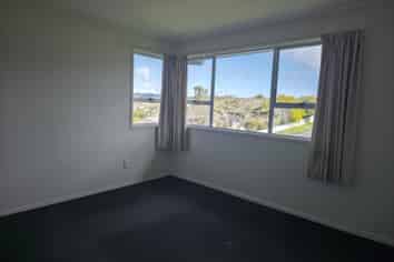 26 Newham Place, Henderson