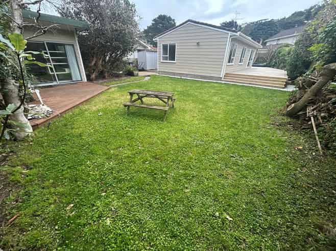 84 Weka Street, Miramar