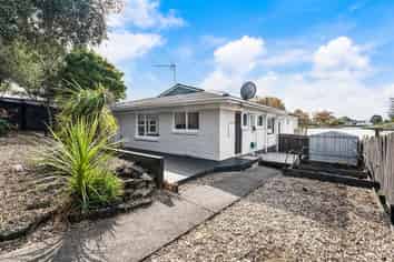1/1 Broadview Place, Howick