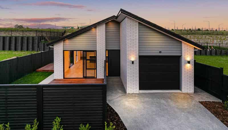 15 Sidwell Road, Wainui