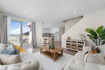 2A & 2B Crystal Avenue, Glendene