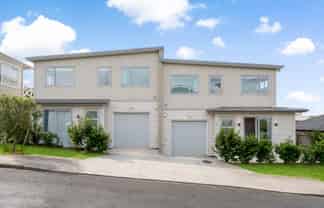 2A & 2B Crystal Avenue, Glendene