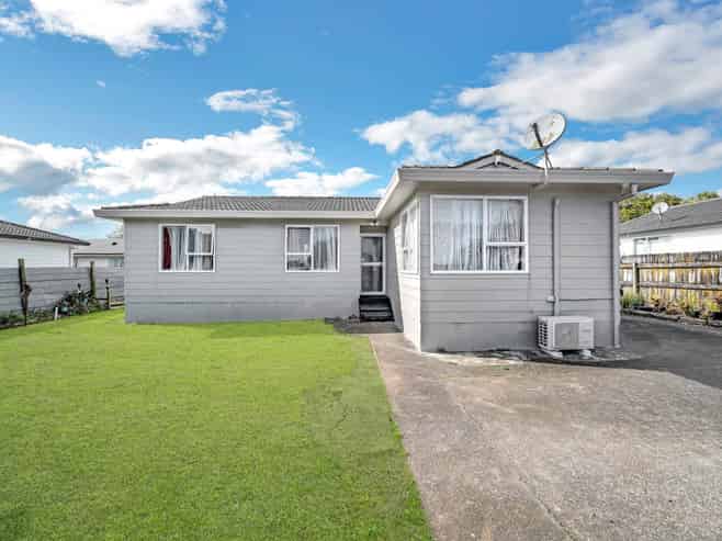 37 Penion Drive, Otara