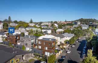 7C  Park Avenue, Grafton
