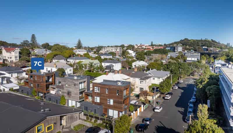 7C  Park Avenue, Grafton