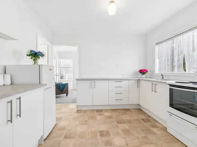 24 South Street, Papakura