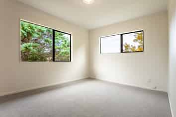 Auckland - Address withheld