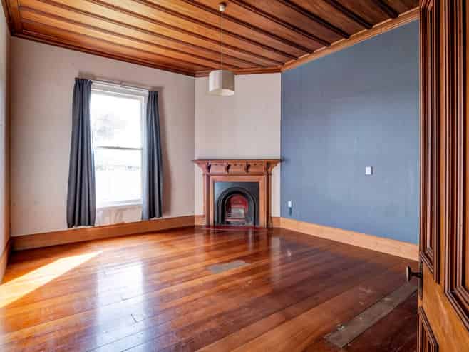76 South Road, Manaia