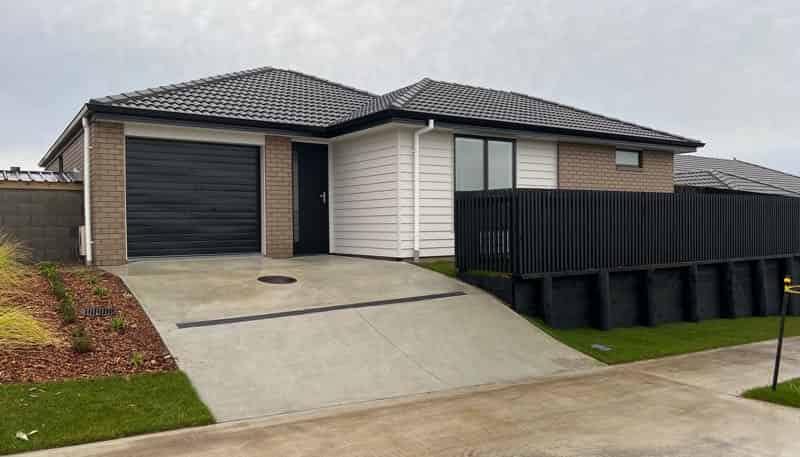 106 Pragma Rise, Rototuna