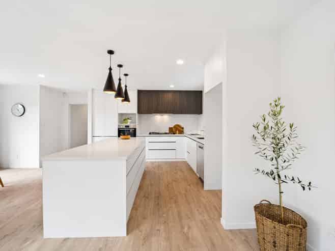 40 Lumbarda Drive, Kumeu