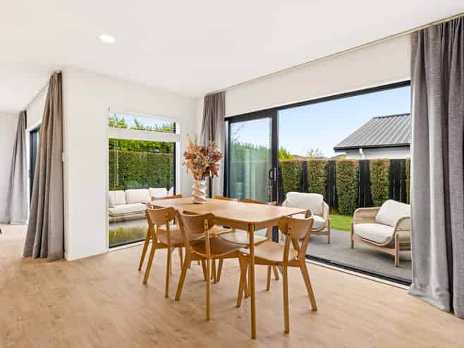 40 Lumbarda Drive, Kumeu