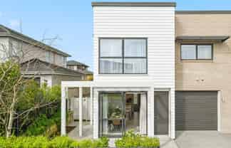 60 Matairangi Avenue, Totara Heights