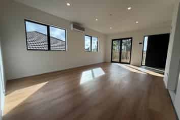 27B Simpson Road, Ranui