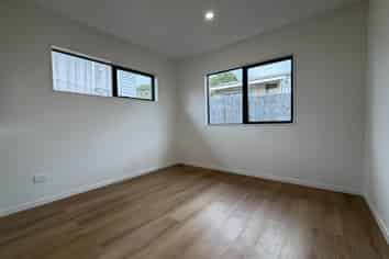 27B Simpson Road, Ranui