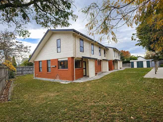 14 Brooklyn Drive, Redwoodtown