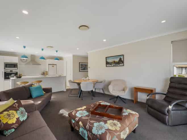 5 Gleneagles Drive, Katikati