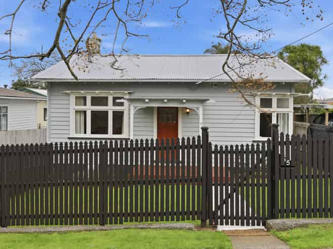 5 Grotto Street, Onehunga