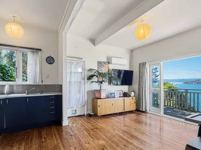 2/108 Maida Vale Road, Roseneath