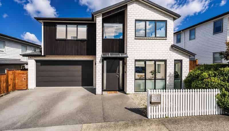 15 Thomas Rielly Avenue, Hobsonville