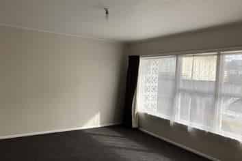 2/1171 Victoria Street, Whitiora