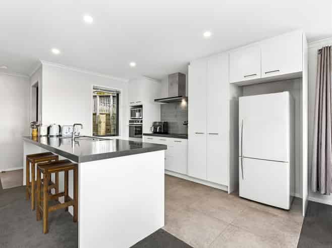 9A Rishworth Avenue, Stanmore Bay