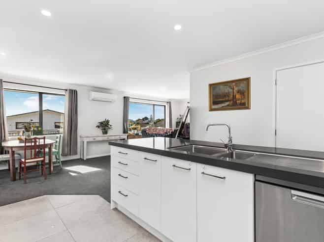 9A Rishworth Avenue, Stanmore Bay