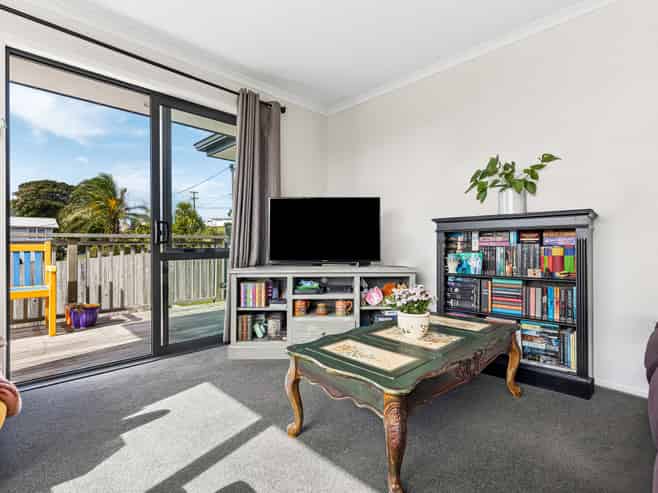 9A Rishworth Avenue, Stanmore Bay