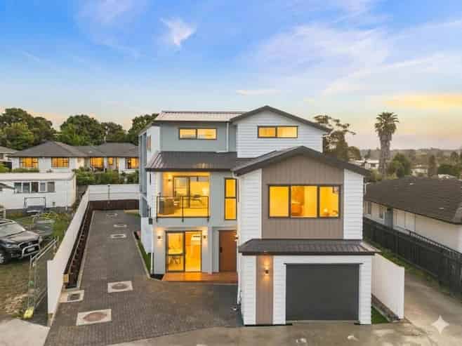 63D Harrington Road, Henderson