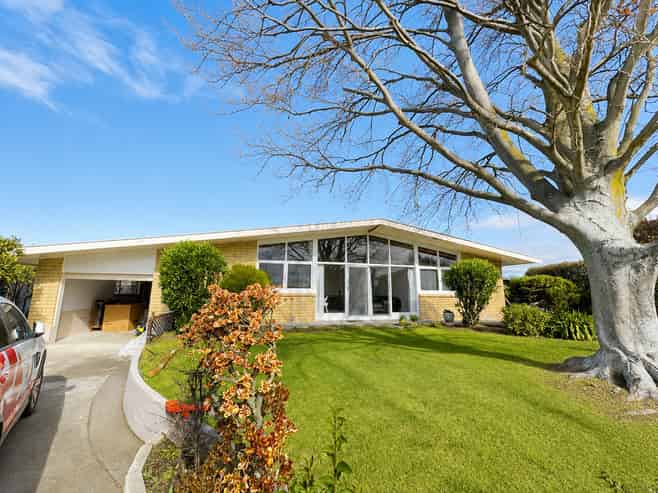 11 Kinloch Crescent, Witherlea