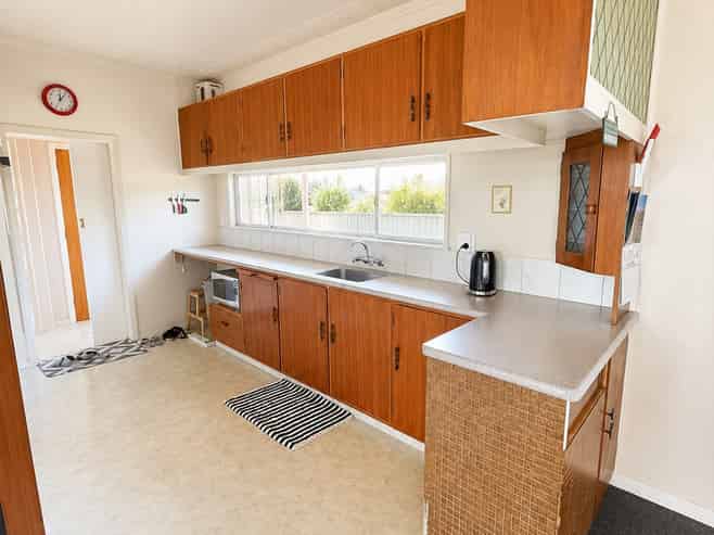 11 Kinloch Crescent, Witherlea