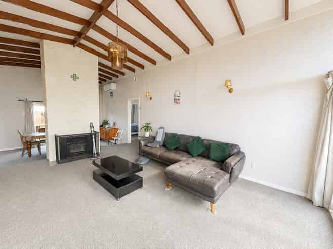 11 Kinloch Crescent, Witherlea