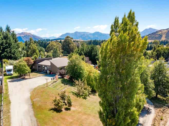 38 Ballantyne Road, Wanaka