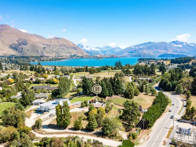 38 Ballantyne Road, Wanaka
