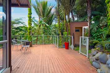 184 Huia Rd, Titirangi