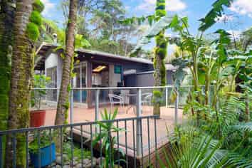 184 Huia Rd, Titirangi