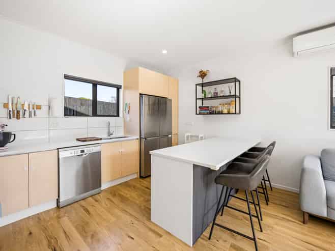 70D Woodglen Road, Glen Eden