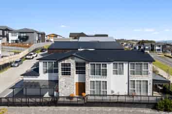 9 Bremner Ridge Street, Flat Bush