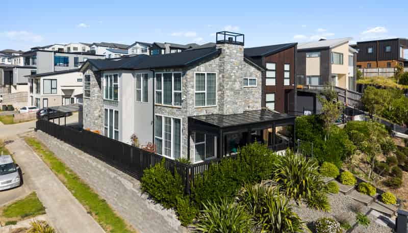 9 Bremner Ridge Street, Flat Bush
