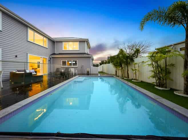 32 Rahui Road, Greenhithe