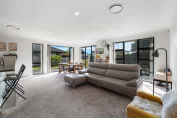 154 Normanby Road East, Karaka