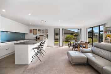 154 Normanby Road East, Karaka