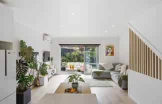 33/27 Powell Street, Avondale