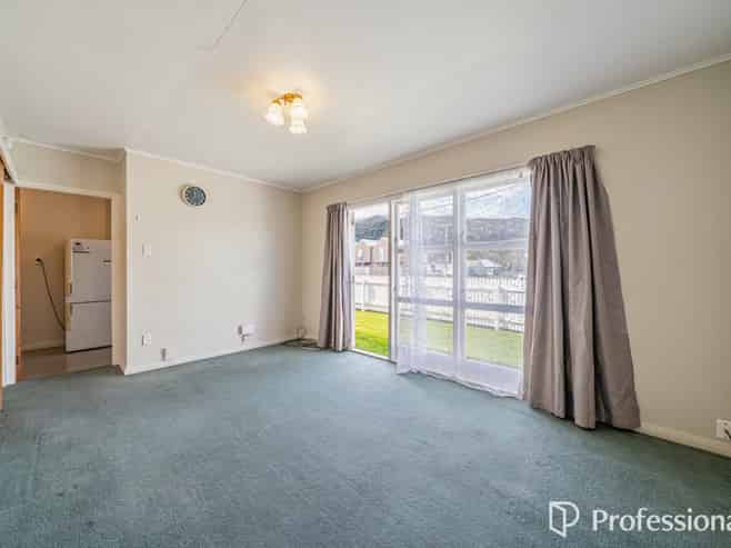 5/1079 High Street, Taita