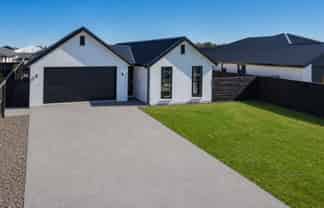 18 Grimwood Street, Ravenswood