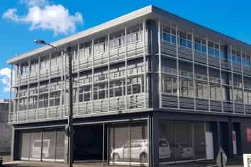 Top Fitout, Central Location, On Site Parks