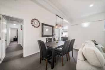 25 Birdwood Road, Swanson