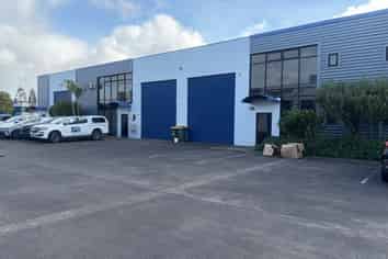 SMALL INDUSTRIAL - DON’T MISS OUT!