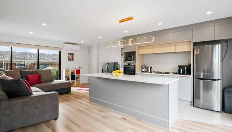 2/66 Bruce Road, Glenfield