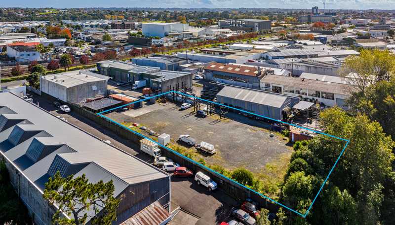 120 Railside Avenue, Henderson